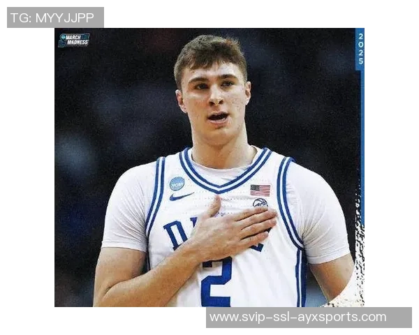 肯塔基大学与休斯顿大学激战正酣NCAA赛场精彩对决引人瞩目