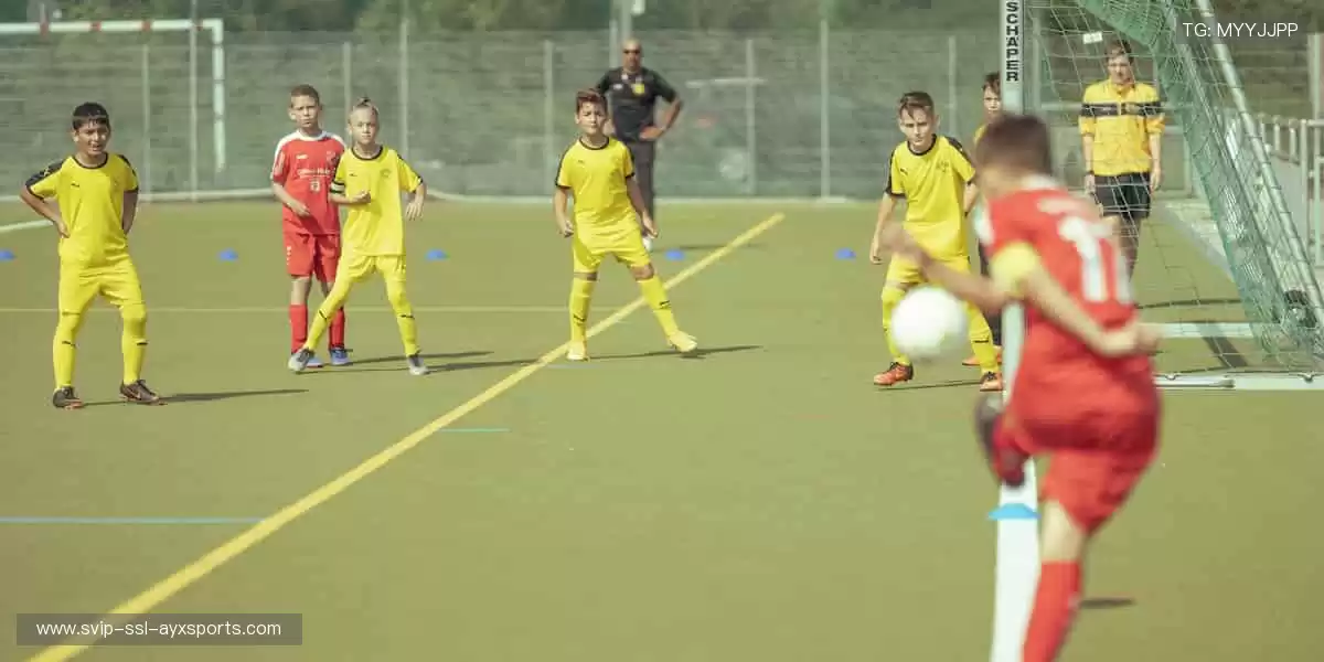 周边好物，点燃热爱！🎯👕